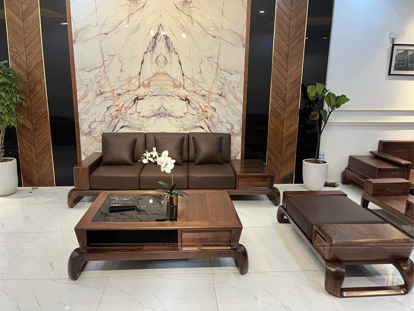 Sofa gỗ chữ I đơn giản cho phòng khách