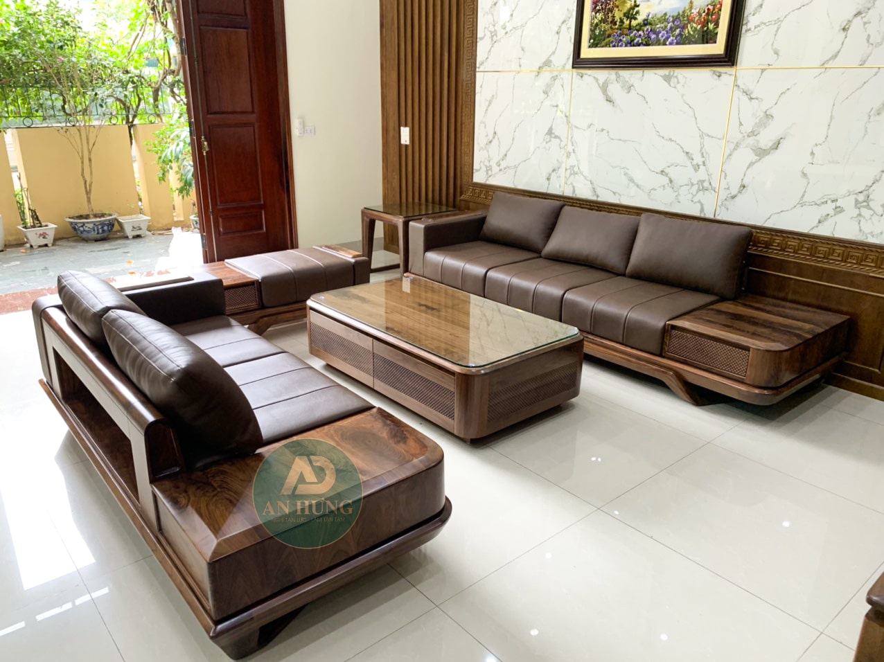 Những mẫu sofa gỗ cho chung cư đẹp, hiện đại và cao cấp