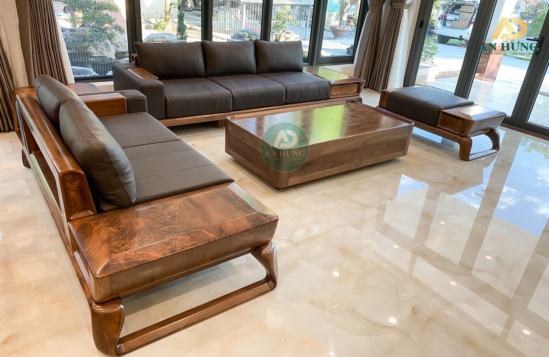 Sofa gỗ óc chó TP.HCM chất lượng, uy tín