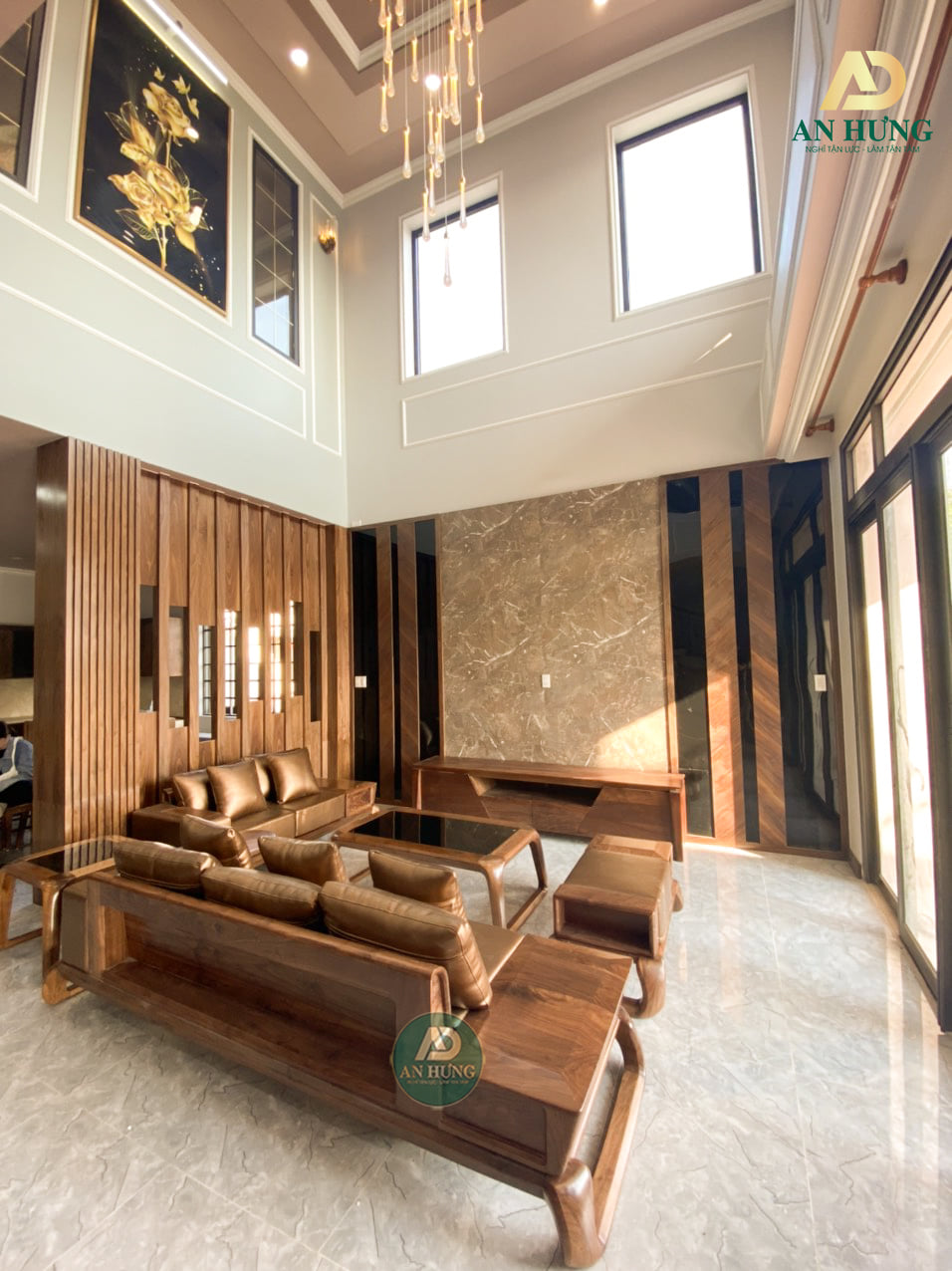 Vách ốp tường gỗ óc chó cao cấp, được ưa chuộng sử dụng trong nhiều thiết kế nội thất nhà ở hiện nay